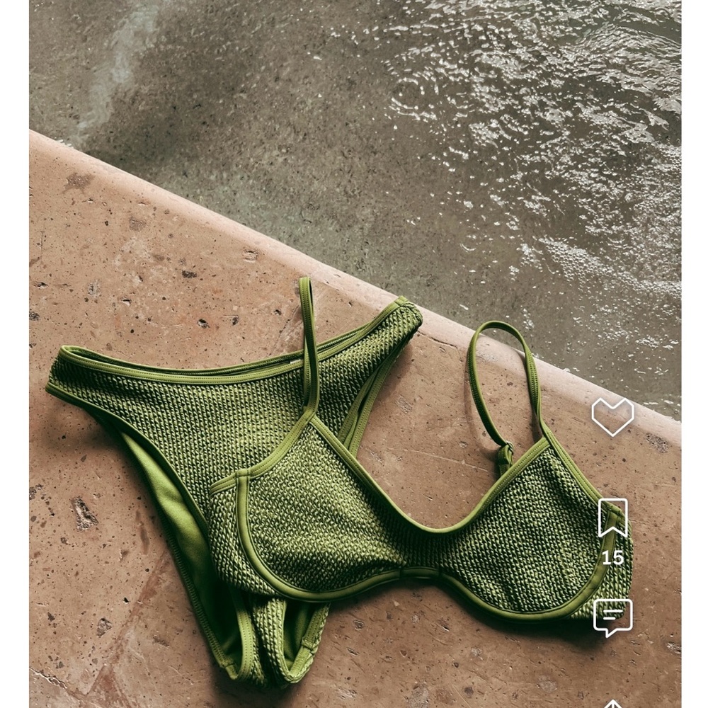 Abercrombie & Fitch Textured Green Bikini. Small Top & XS Bottom.